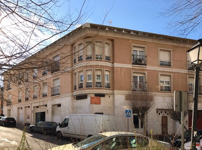 Más detalles de Calle de Carmen, 8, Aranjuez - Edificio residencial​ en venta