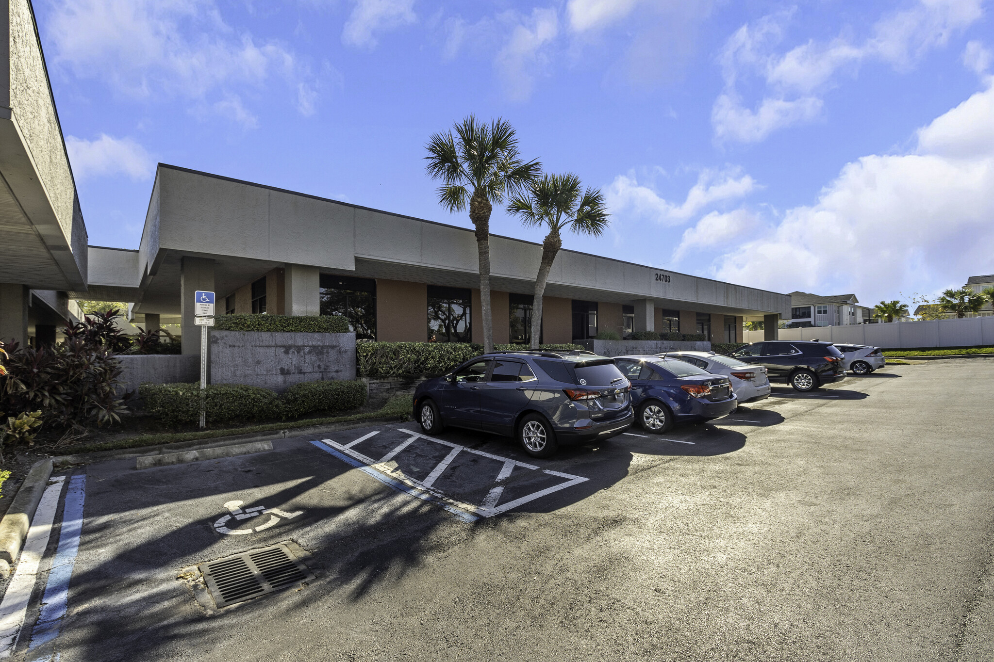 24703 US Hwy 19 N, Clearwater, FL en alquiler Foto del edificio- Imagen 1 de 44