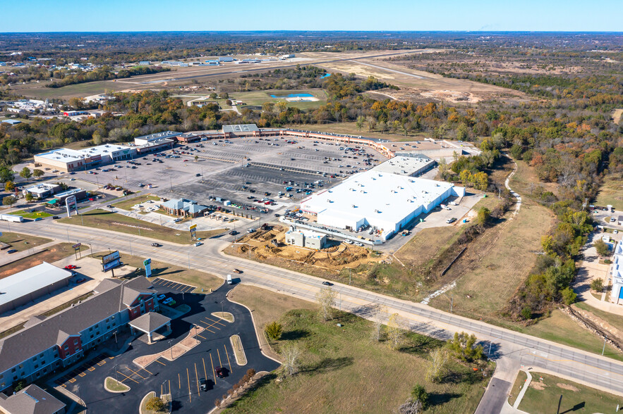 1200 Lonnie Abbott Industrial Blvd, Ada, OK en venta - Foto del edificio - Imagen 1 de 27