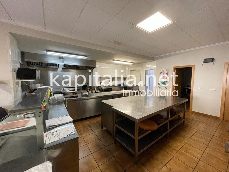 Local en València en venta - Foto del edificio - Imagen 2 de 7