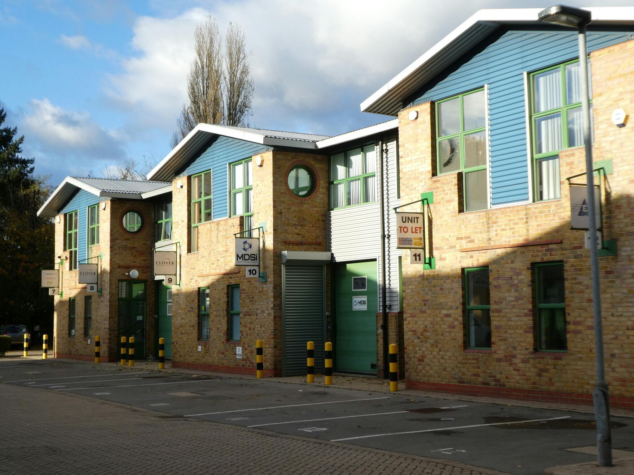 Blenheim Rd, Epsom en alquiler Foto del edificio- Imagen 1 de 9