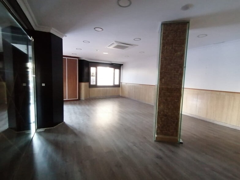 Local en Cáceres, Cáceres en venta - Foto del edificio - Imagen 3 de 9