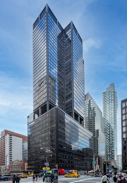 810 Seventh Ave, New York, NY en alquiler - Foto del edificio - Imagen 2 de 9