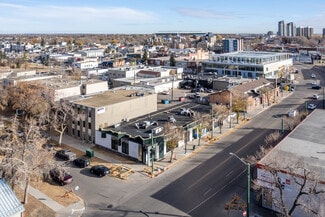 Más detalles de 10130 107 Av NW, Edmonton, AB - Local en alquiler