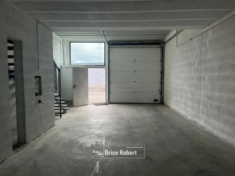 Flex en Vénissieux en alquiler - Foto del interior - Imagen 2 de 5