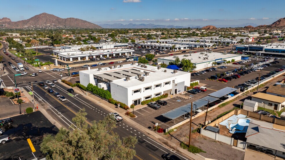 4801 E McDowell Rd, Phoenix, AZ en venta - Foto del edificio - Imagen 1 de 6
