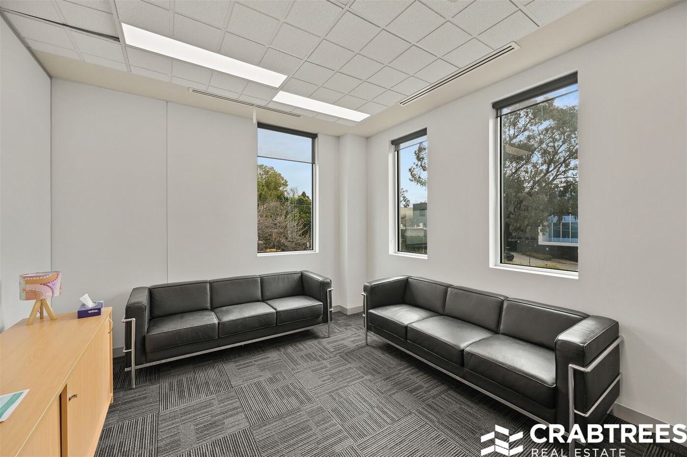 255 Blackburn Rd, Mount Waverley en alquiler Foto del interior- Imagen 1 de 4