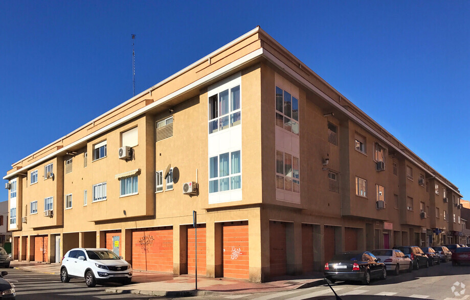 Avenida Ferrocarril, 13, Azuqueca de Henares, Guadalajara en venta - Foto principal - Imagen 1 de 2