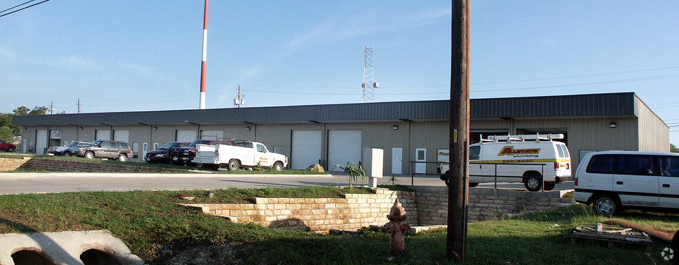 1914 W Howard Ln, Austin, TX en alquiler - Foto del edificio - Imagen 2 de 7