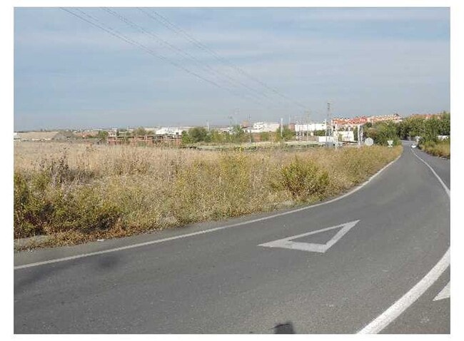 Más detalles de Carretera de Serranillos, Yeles - Terreno en venta