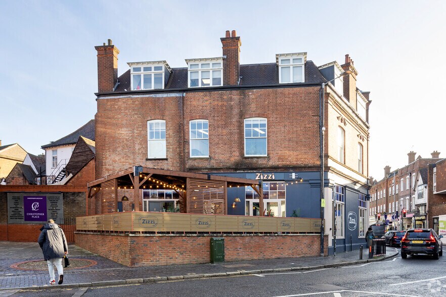 20 High St, St Albans en venta - Foto del edificio - Imagen 2 de 2