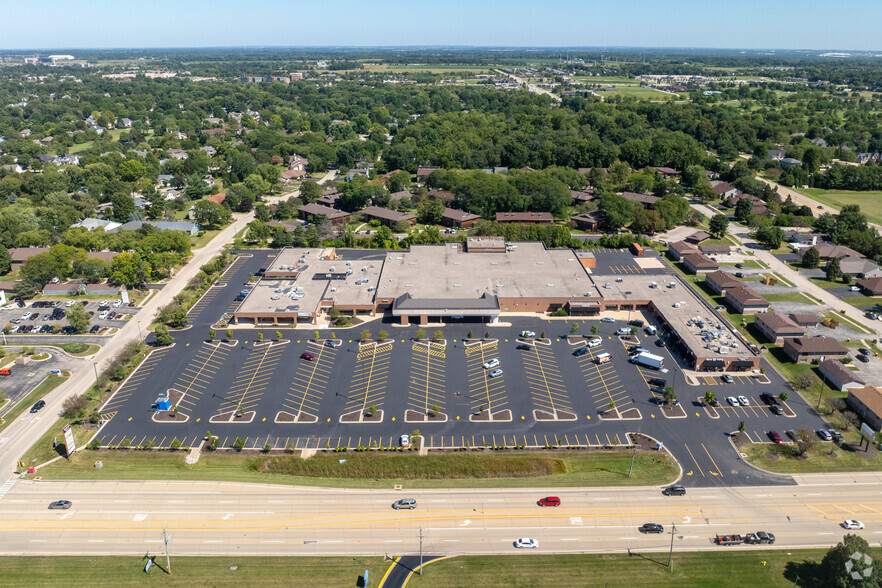 2579-2601 Mulford Rd N, Rockford, IL en alquiler - Foto del edificio - Imagen 2 de 27