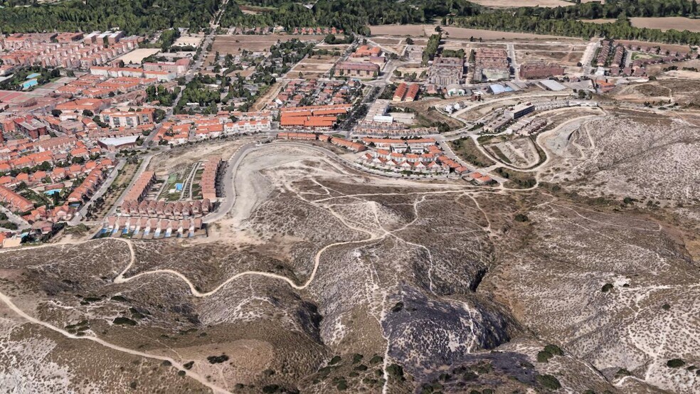 Terrenos en Aranjuez, MAD en venta - Foto del edificio - Imagen 3 de 4