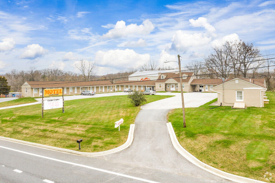 10025 Pulaski Hwy, Middle River, MD en venta - Foto principal - Imagen 1 de 4