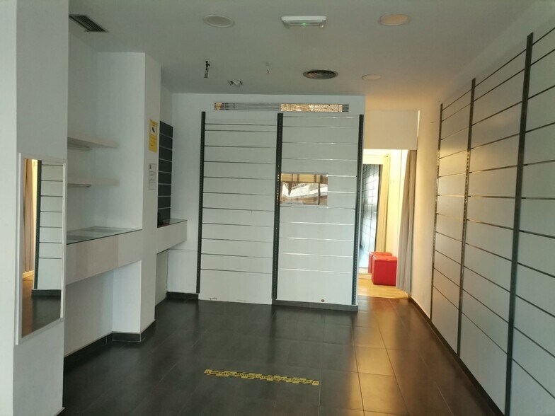 Local en Córdoba, Córdoba en alquiler - Foto del interior - Imagen 3 de 7