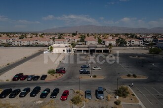 3050 W Cheyenne Ave, North Las Vegas, NV - vista aérea  vista de mapa - Image1