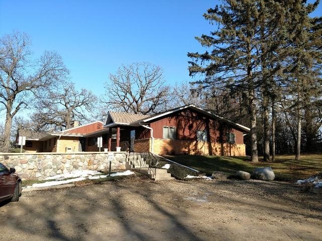 1700 S Eastwood Dr, Woodstock, IL en alquiler - Foto del edificio - Imagen 3 de 26