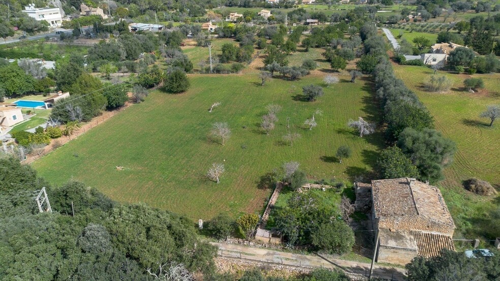 Terreno en Pollença en venta - Vista aérea - Imagen 1 de 46