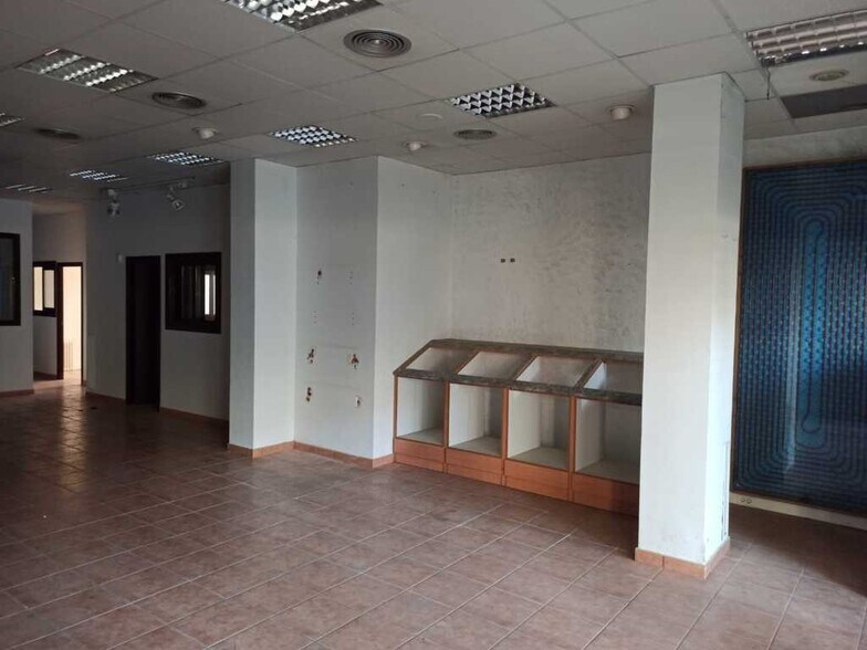 Local en La Garriga, Barcelona en alquiler - Foto del interior - Imagen 3 de 7