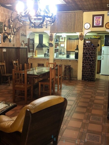 Pintor Arbasia, Córdoba, Valdeolleros, 8, Córdoba, Córdoba en venta - Foto del edificio - Imagen 3 de 12