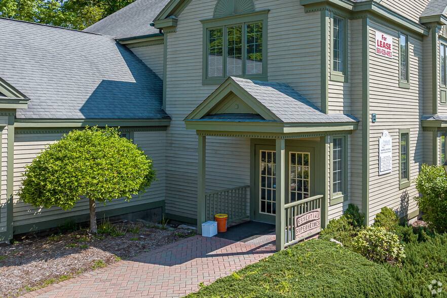 6 Ledgebrook Dr, Mansfield Center, CT en alquiler - Foto del edificio - Imagen 2 de 14