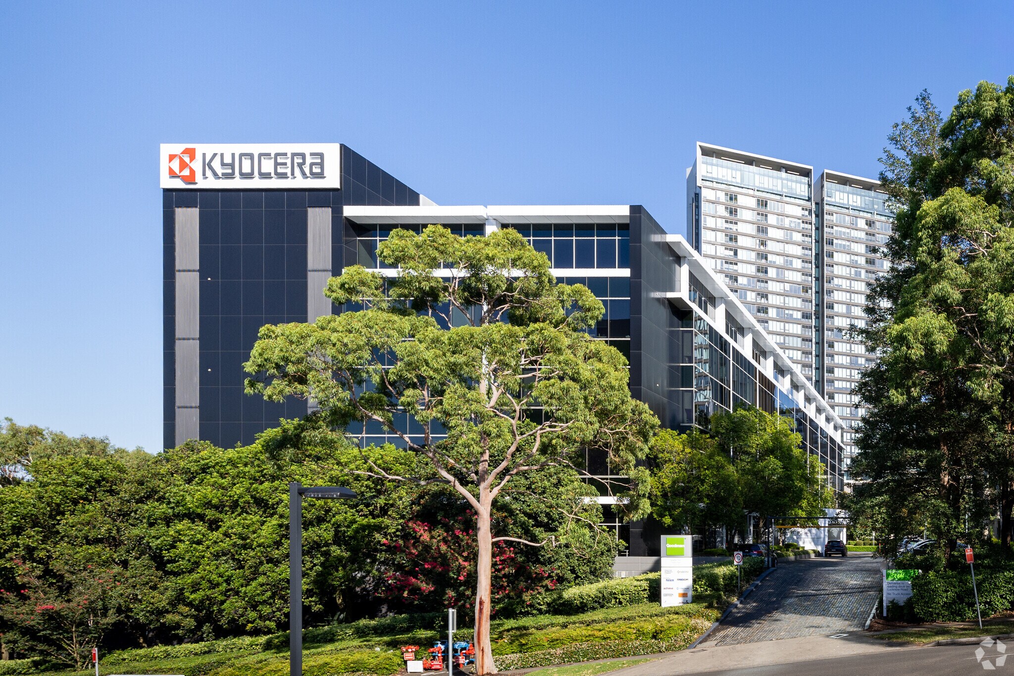 1 Epping Rd, NORTH RYDE en alquiler Foto principal- Imagen 1 de 5