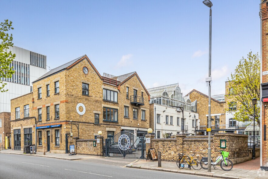 35-37 Parkgate Rd, London en alquiler - Foto del edificio - Imagen 2 de 4