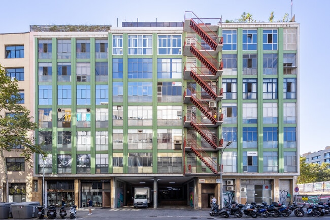 Más detalles de Carrer de Llull, 48, Barcelona - Oficina en alquiler