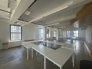 225 Broadway, New York, NY en alquiler Foto del interior- Imagen 2 de 6