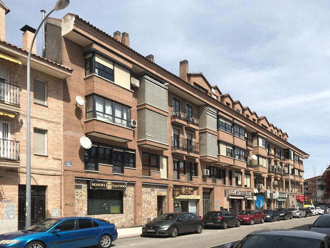Más detalles de Calle Miguel de Unamuno, 3, Fuenlabrada - Local en alquiler