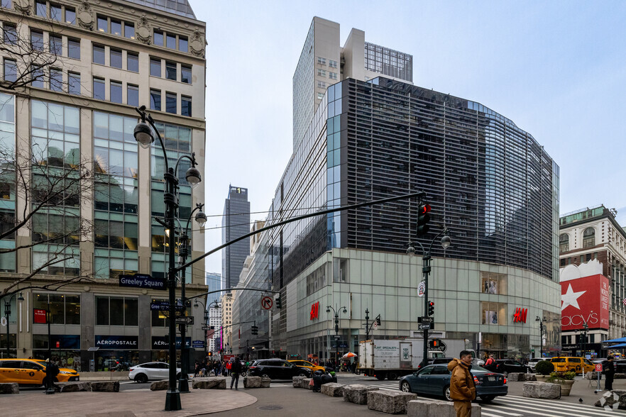 112 W 34th St, New York, NY en alquiler - Foto del edificio - Imagen 1 de 7