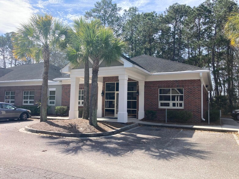 3040 N Highway 17, Mount Pleasant, SC en alquiler - Foto del edificio - Imagen 1 de 11