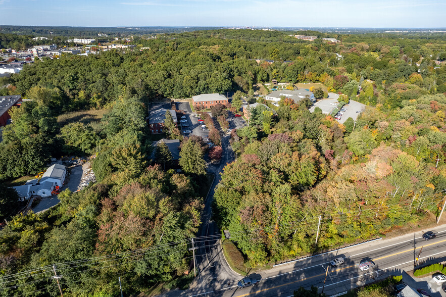 875 Centerville Rd, Warwick, RI en venta - Vista aérea - Imagen 2 de 21