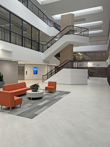 13101 Northwest Fwy, Houston, TX en alquiler - Foto del interior - Imagen 2 de 8