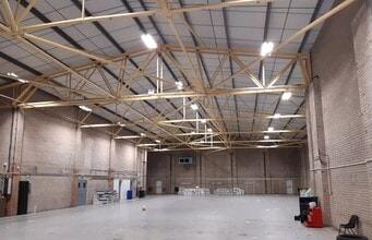 Unit B4 Ullswater Cres, Coulsdon en alquiler Foto del interior- Imagen 1 de 5