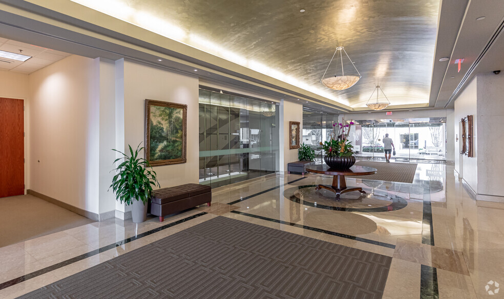 150 E Palmetto Park Rd, Boca Raton, FL en alquiler - Lobby - Imagen 3 de 5