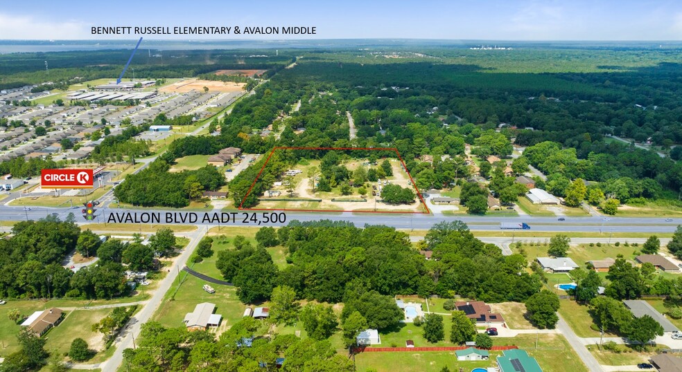 3851 Avalon Blvd, Milton, FL en venta - Foto del edificio - Imagen 1 de 4