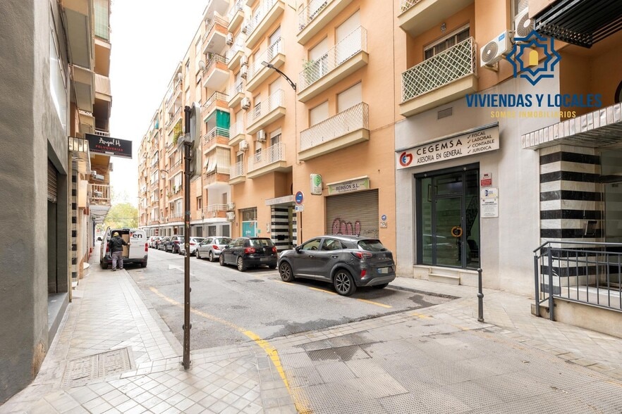 Calle Nazaríes, Granada, Granada en venta - Foto del edificio - Imagen 1 de 22