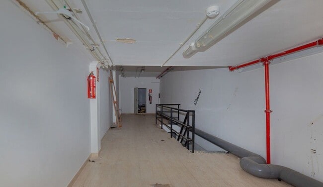 Más detalles de Avinguda Beltrán Báguena, 4, Buñol - Local en venta