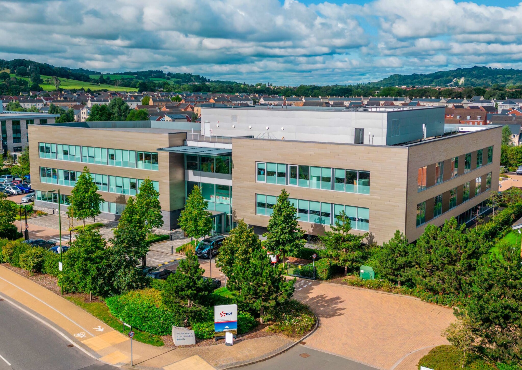 Gloucester Business Park, Gloucester en venta Foto del edificio- Imagen 1 de 17