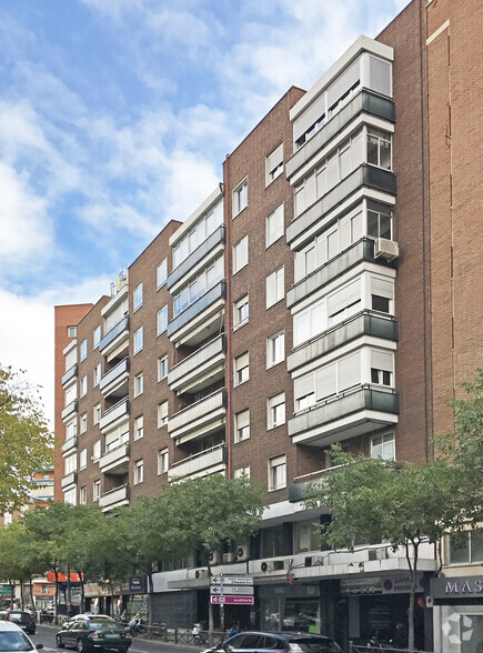 Calle Príncipe de Vergara, 117, Madrid, Madrid en alquiler - Foto del edificio - Imagen 2 de 3