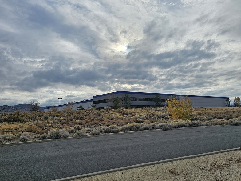 101 Evans Ave, Dayton, NV en alquiler - Foto del edificio - Imagen 1 de 2