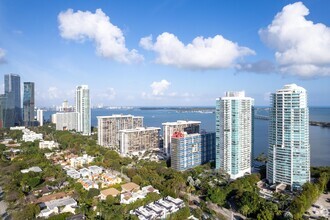 2101 Brickell Ave, Miami, FL - VISTA AÉREA  vista de mapa