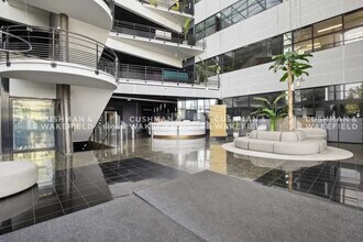 1 Rue Arnold Schoenberg, Guyancourt en alquiler Foto del edificio- Imagen 1 de 8