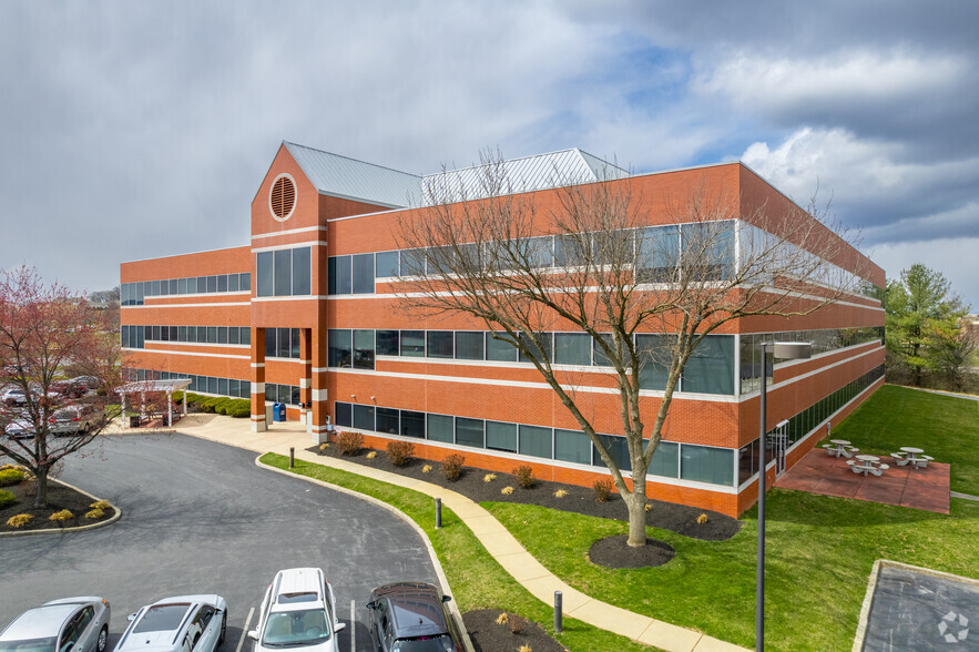 2 Meridian Blvd, Wyomissing, PA en alquiler - Foto del edificio - Imagen 2 de 8