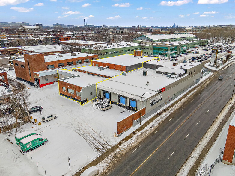 4670 Rue d'Iberville, Montréal, QC en alquiler - Foto del edificio - Imagen 3 de 34