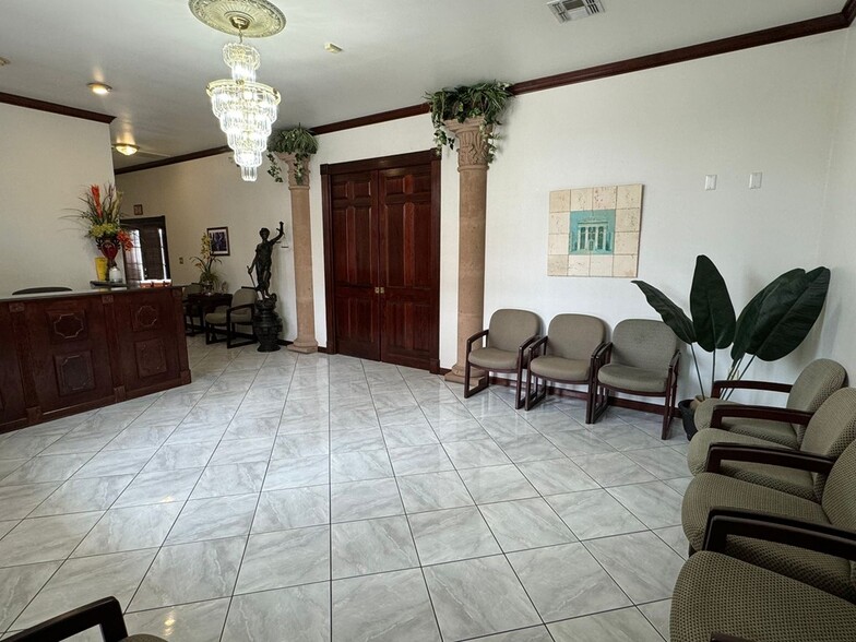 505 Quarry St, Eagle Pass, TX en venta - Foto del edificio - Imagen 3 de 13