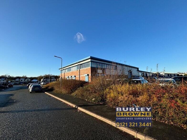 Brookfield Dr, Cannock en alquiler - Foto del edificio - Imagen 1 de 14