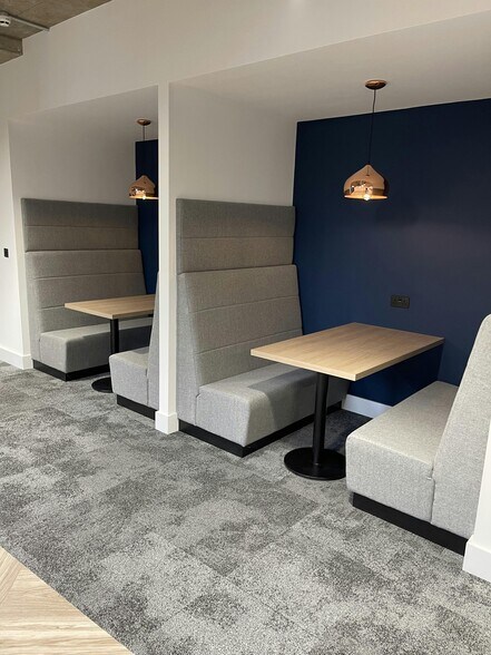 12-18 Queen St, Manchester en alquiler - Foto del interior - Imagen 2 de 9