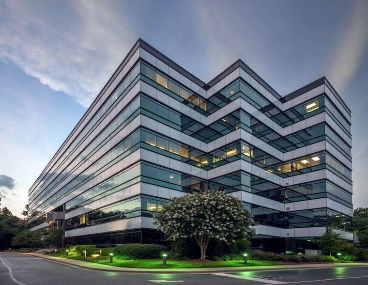 5505 Peachtree Dunwoody Rd NE, Atlanta, GA en alquiler - Foto del edificio - Imagen 1 de 10